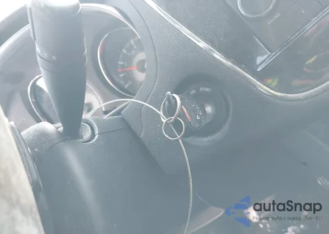 2012 Chrysler 200 Touring из США, поврежденный, VIN 1C3CCBBB0CN188898